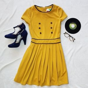 Vintage Style Yellow Dress with Pockets